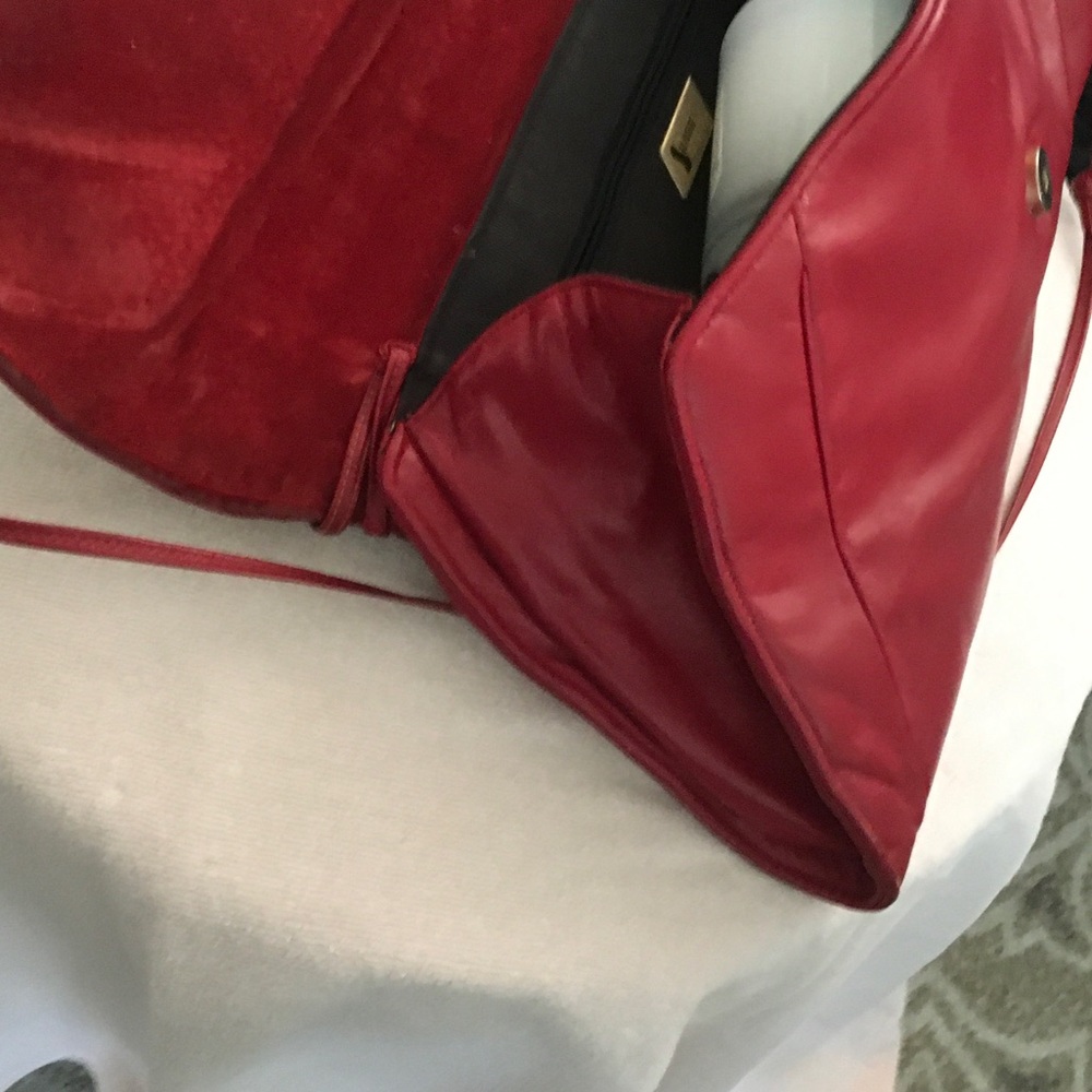 Sharif Red Patchwork Leather Shoulder Bag - Picture 6 of 7